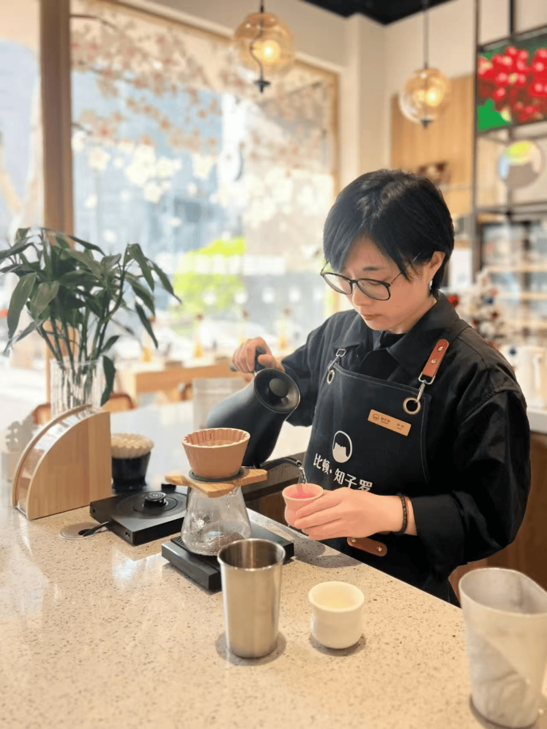 夺冠!世界咖啡杯测大赛中国区总冠军胡娟:把云南咖啡带上世界舞台